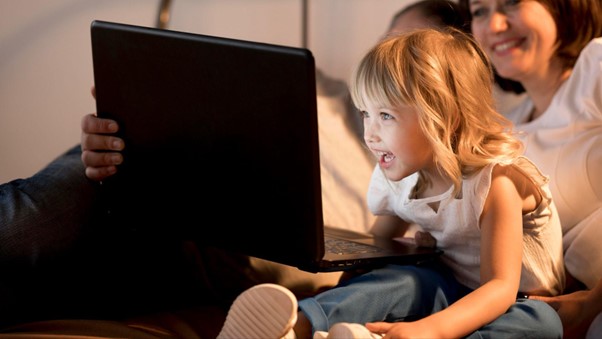 Ekran zamiast dialogu